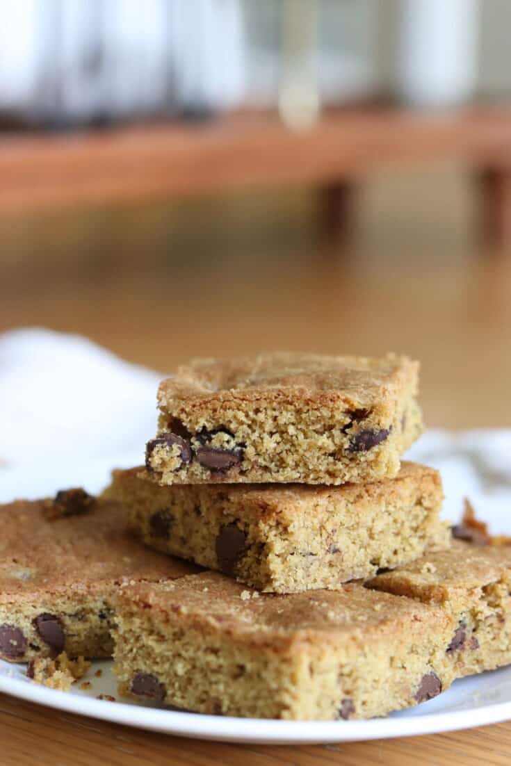 chocolate chip cookie bars with fresh milled flour