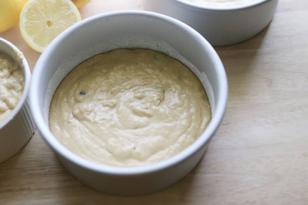 cake in cake pan