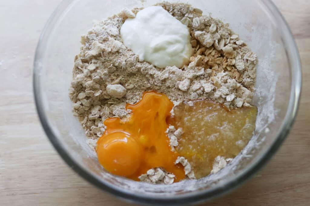 honey, eggs, and yogurt that have been added to make freshly milled nutrigrain bars