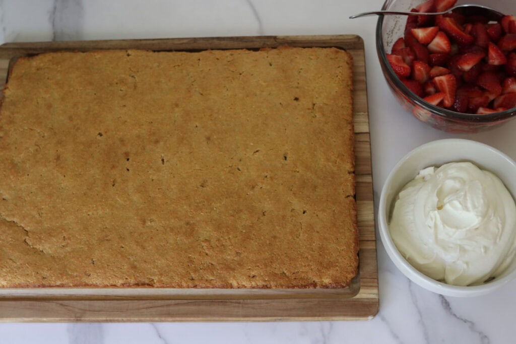 shortcake with strawberries and whipped cream