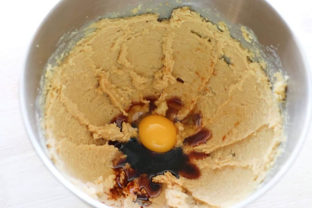 eggs and molasses