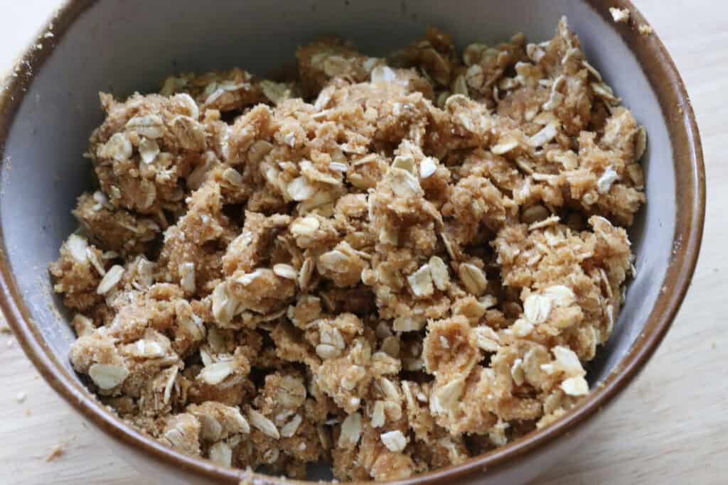 crumble topping for fresh milled sourdough banana crumble muffins