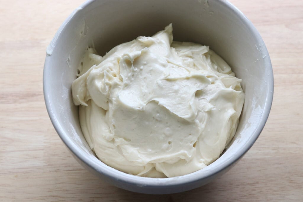 cream cheese icing to go on top of freshly milled carrot cake