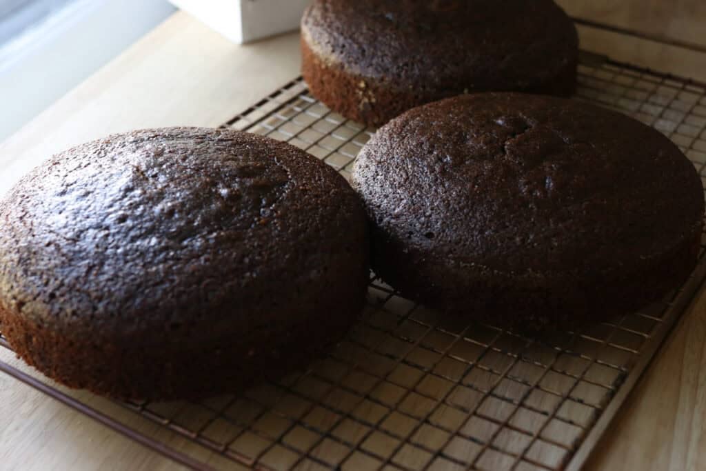 fresh milled gingerbread cakes cooling on a wire rack