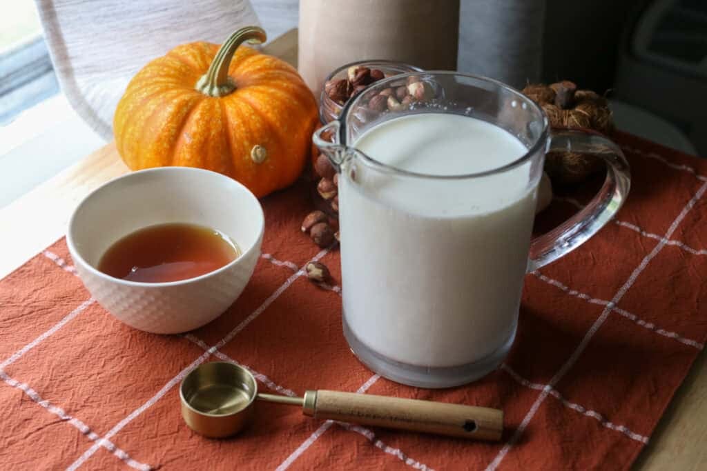 ingredients to make naturally sweetened hazelnut coffee creamer