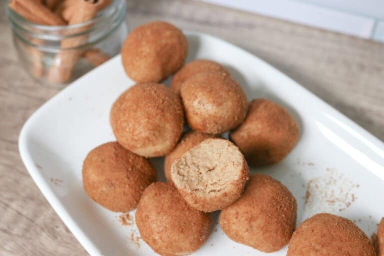 Healthy and Delicious Snickerdoodle Protein Balls