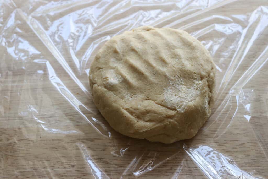 freshly milled pop-tart dough shaped into a disc to make freshly milled homemade wild berry pop-tarts