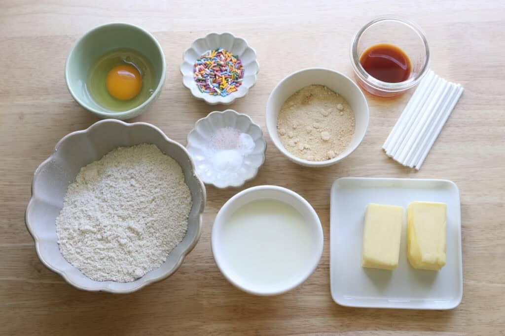 ingredients to make Freshly milled cake pops