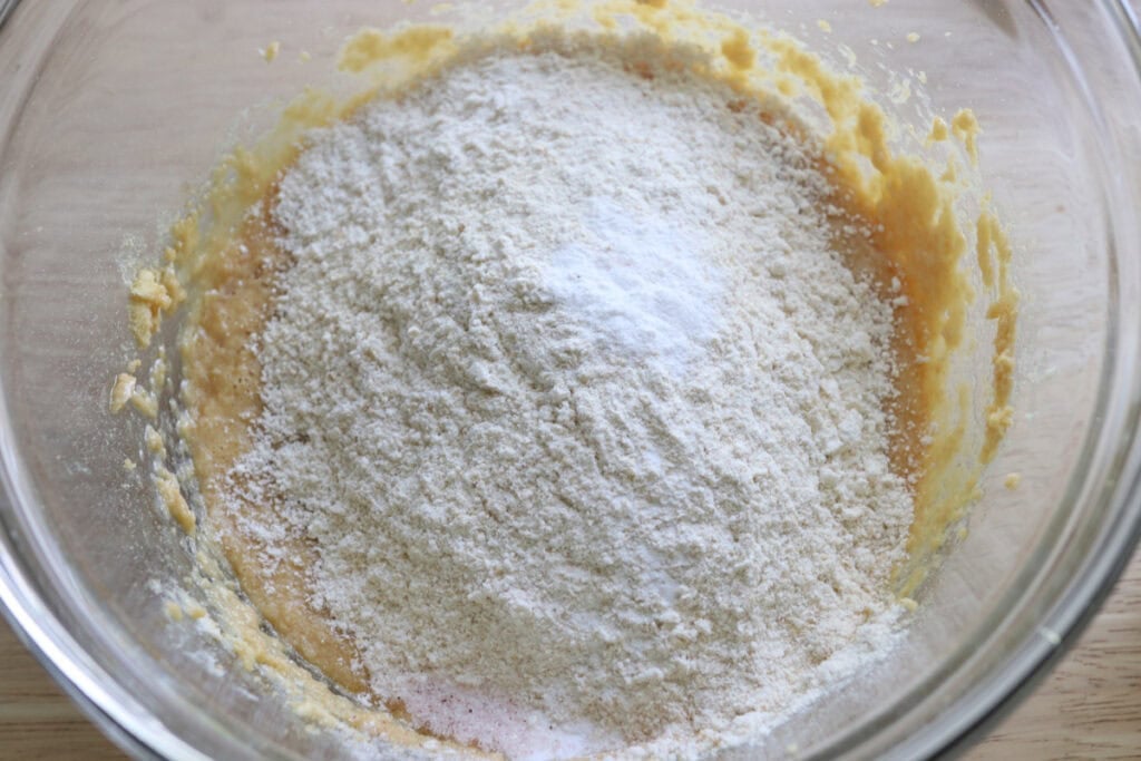 flour added to the bowl to make Freshly milled cake pops