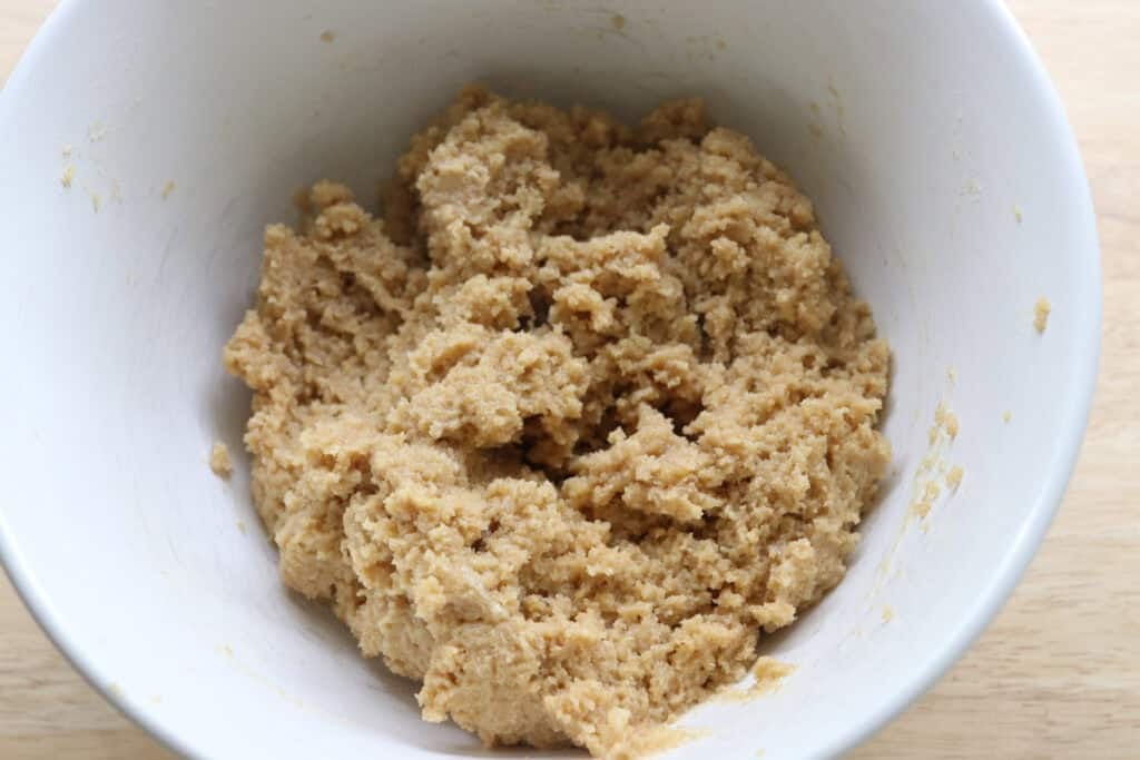 Freshly milled cake pop dough