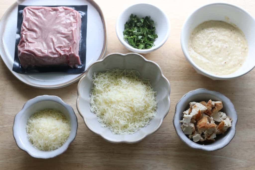 ingredients to make high protein chicken crust chicken alfredo pizza